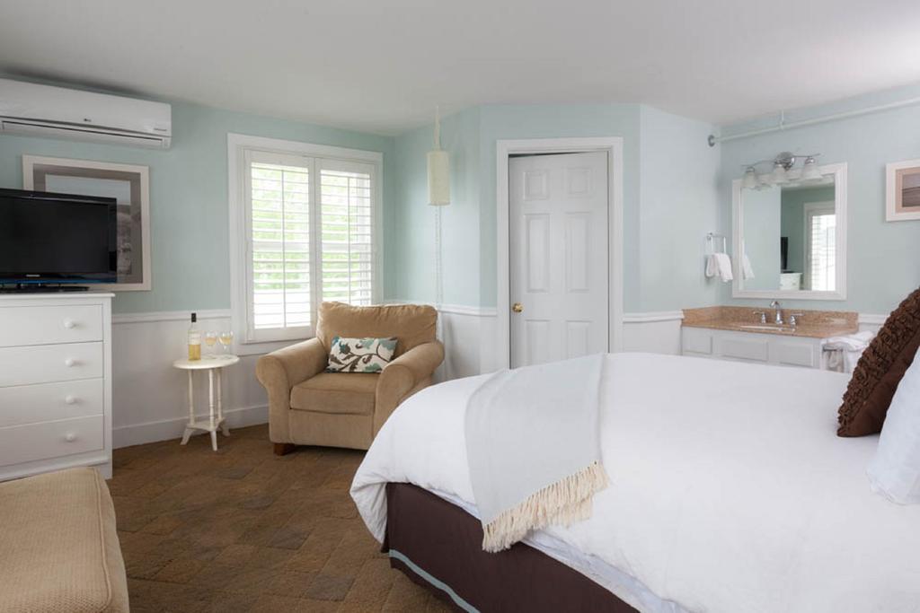Vineyard Square Hotel And Suites エドガータウン 部屋 写真