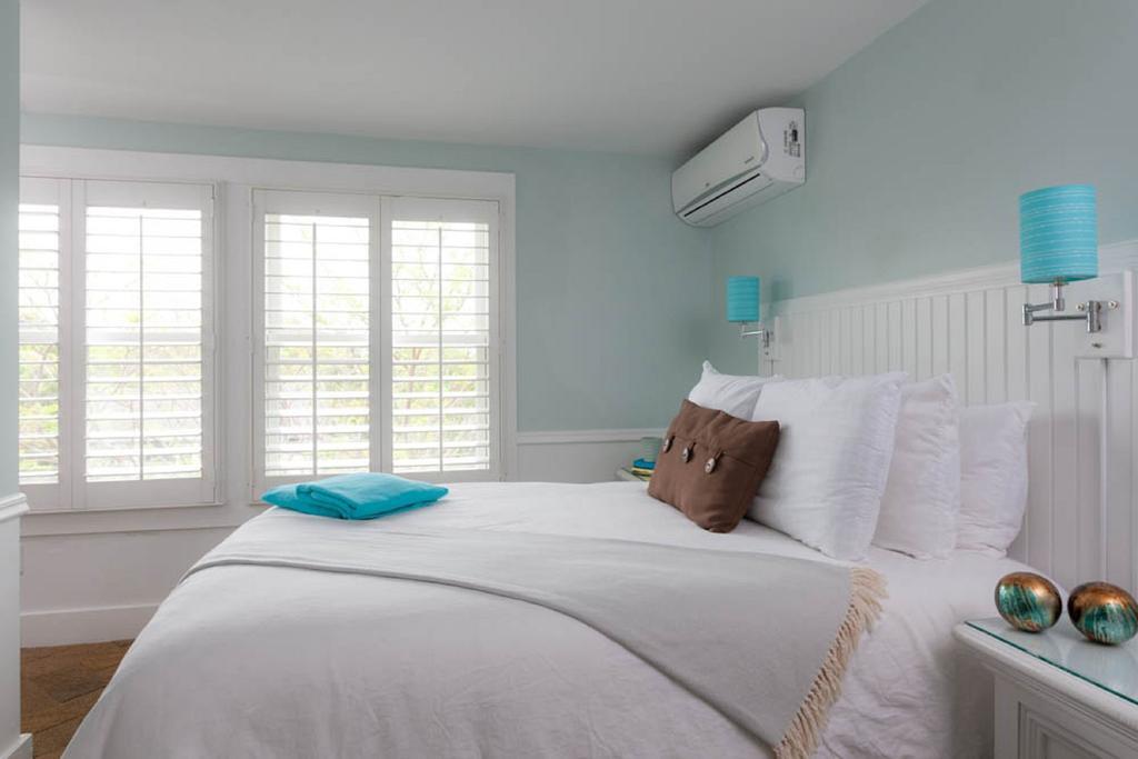Vineyard Square Hotel And Suites エドガータウン 部屋 写真